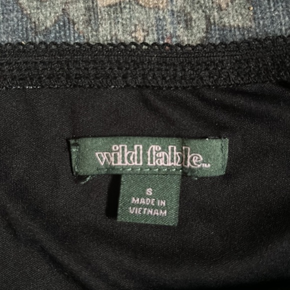 2/$15 Dainty butterfly mini skirt - Picture 6 of 6